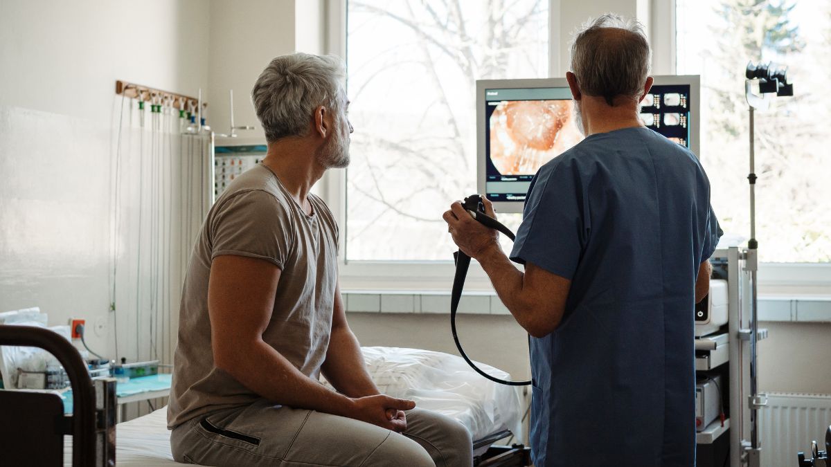 Diverticulosis vs. Diverticulitis: What’s the Difference and How to Manage Both